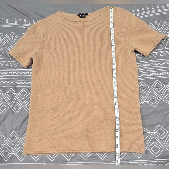 Theory Tolleree Cashmere Short Sleeve Sweater Size Small In Tan - Picture 3 of 6